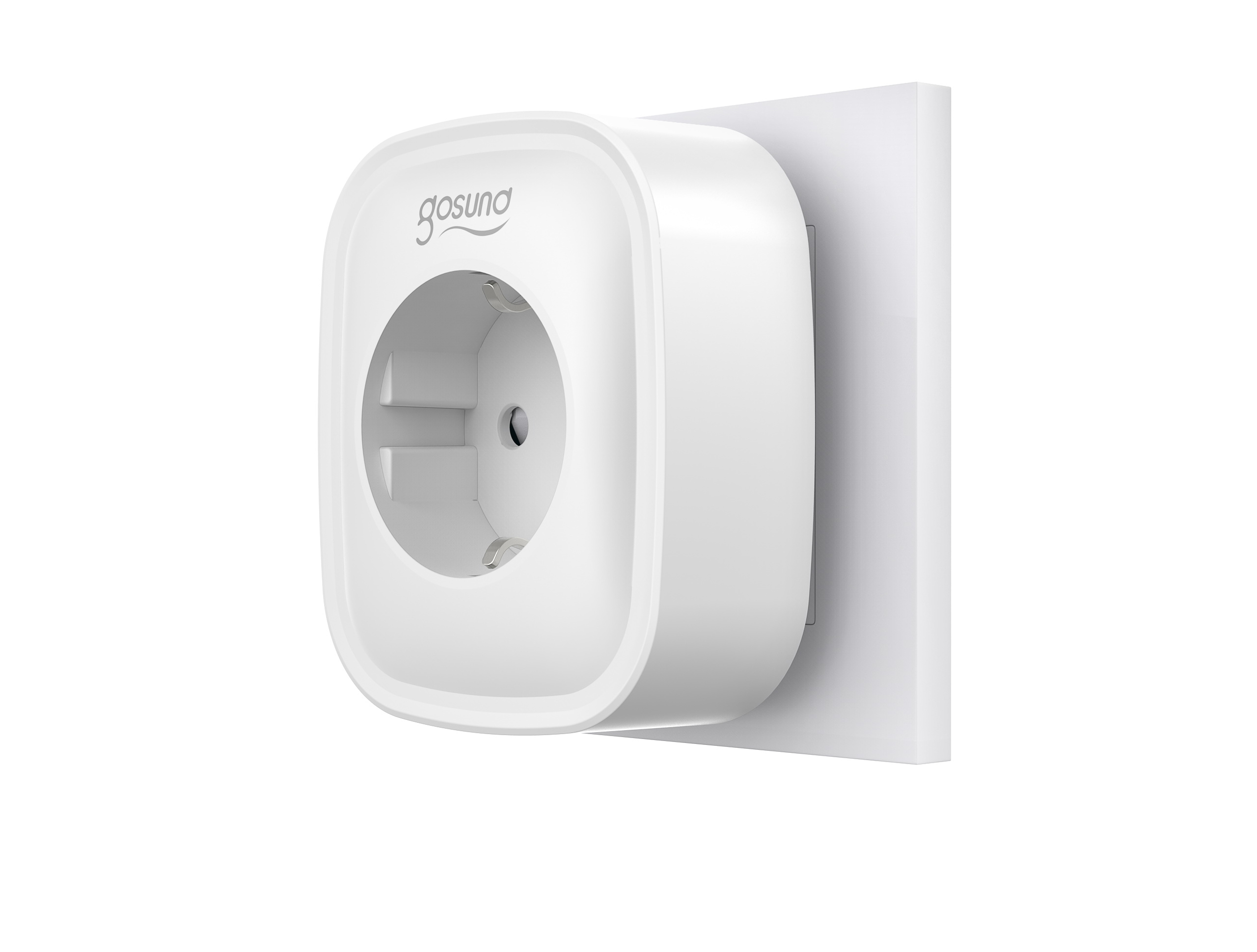 Una presa intelligente bianca collegata a una presa a muro bianca. La presa ha un design arrotondato.