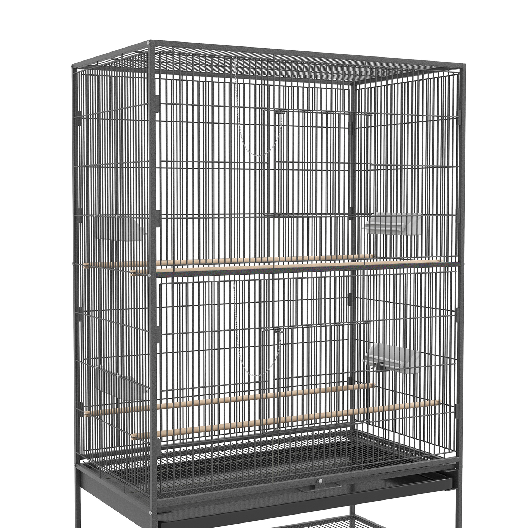 Nahaufnahme eines hohen Vogelkäfigs mit schwarzem Metallrahmen.