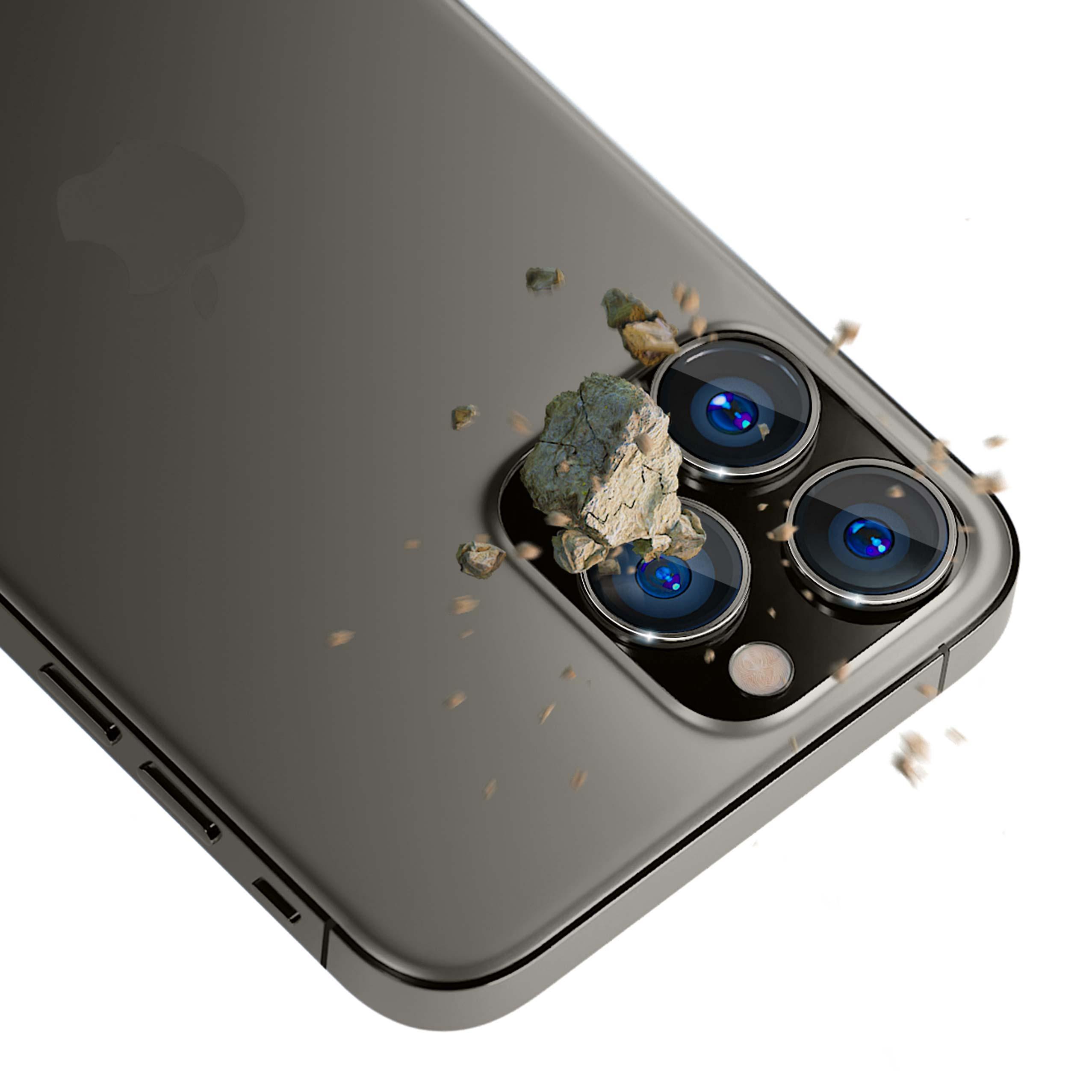 Gli obiettivi della fotocamera di un telefono vengono colpiti da sassi. Gli obiettivi sono danneggiati.