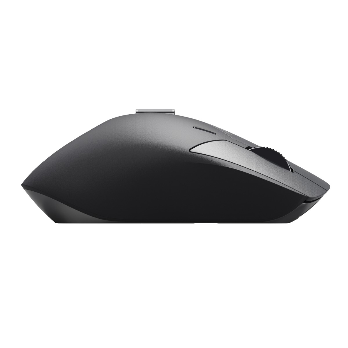 Mouse del computer nero da un'angolazione, vista laterale.