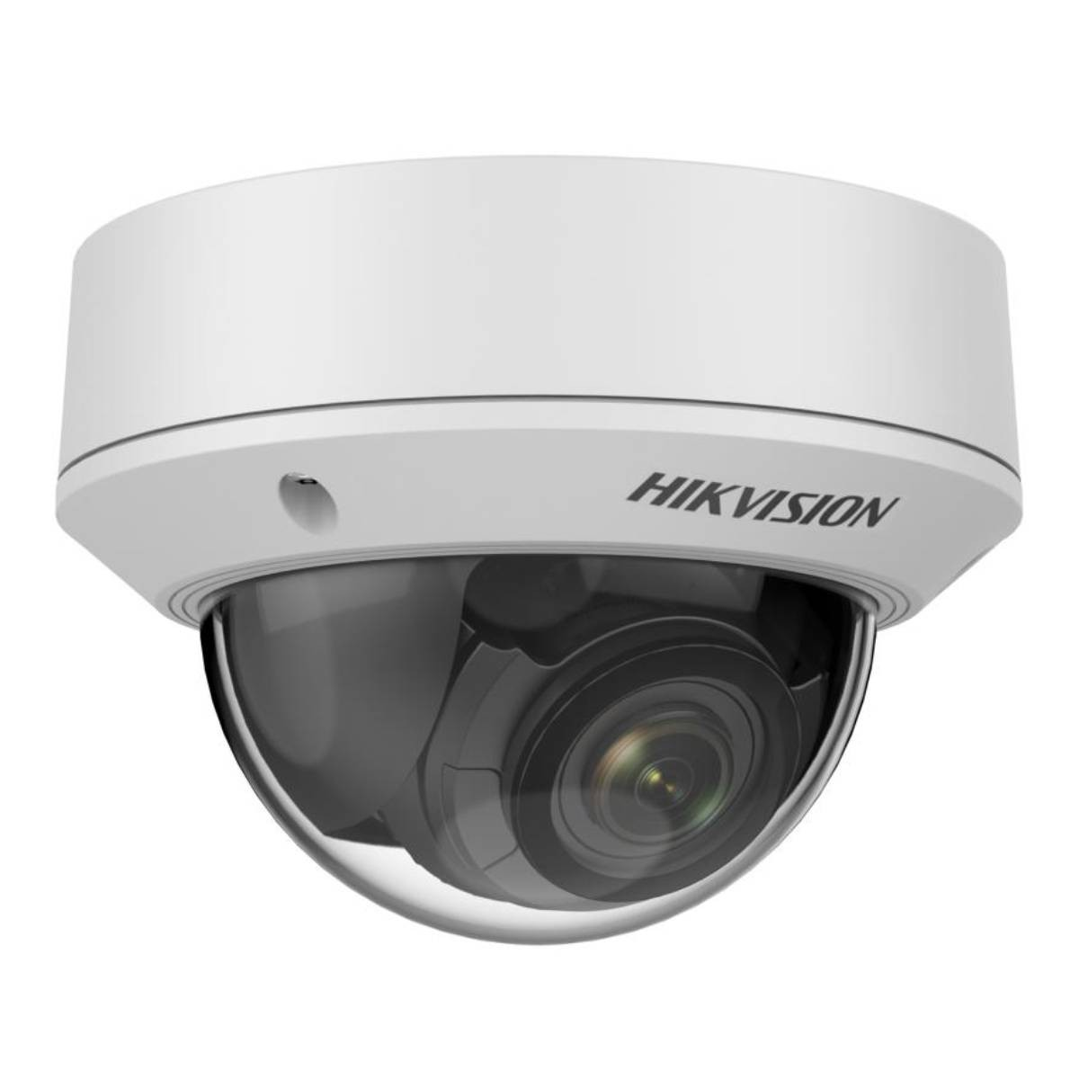 Biała kamera kopułkowa Hikvision. Posiada przezroczystą, zaokrągloną osłonę obiektywu kamery.