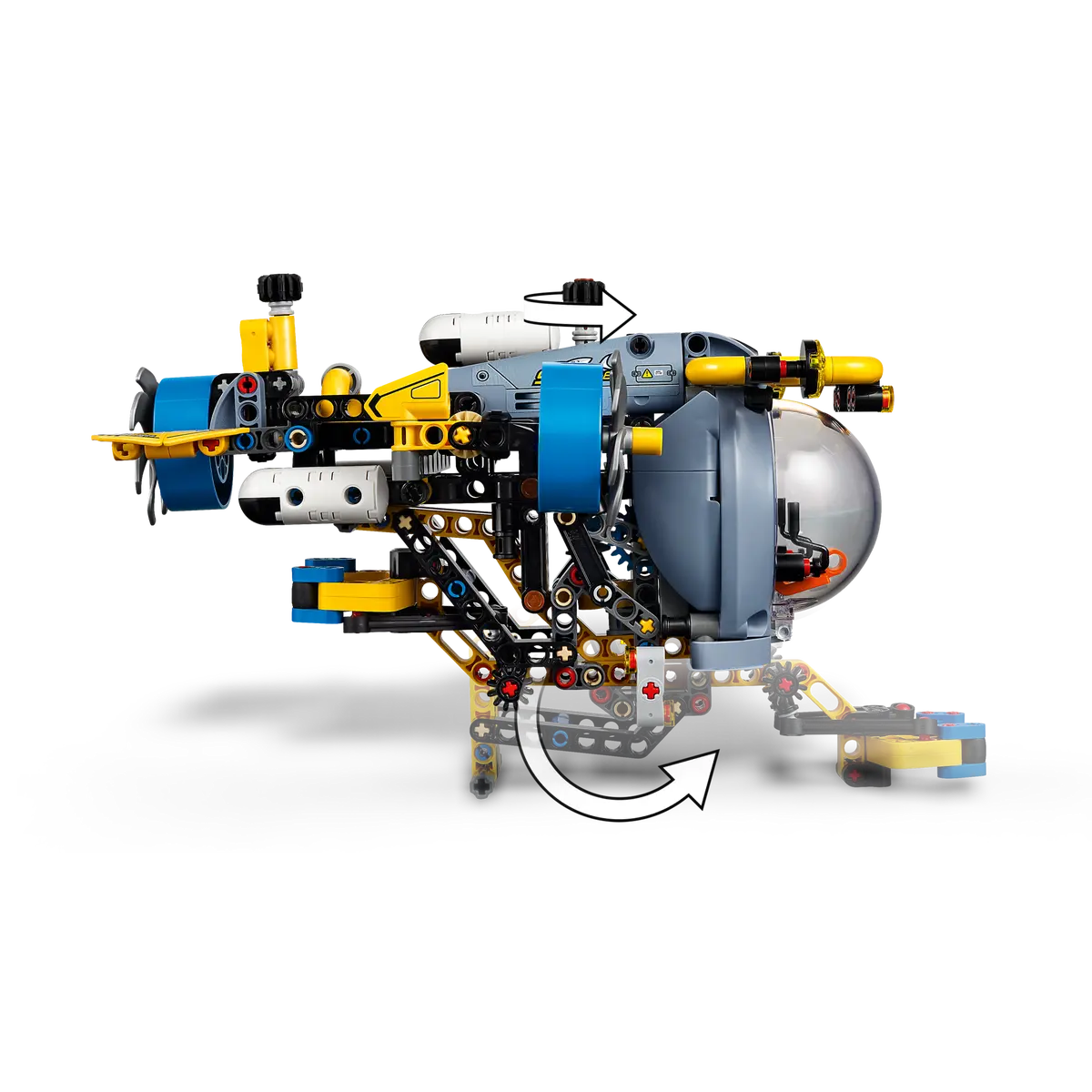 Łódź podwodna Lego z niebieskimi śmigłami, żółtymi detalami i przezroczystym kokpitem z figurką.