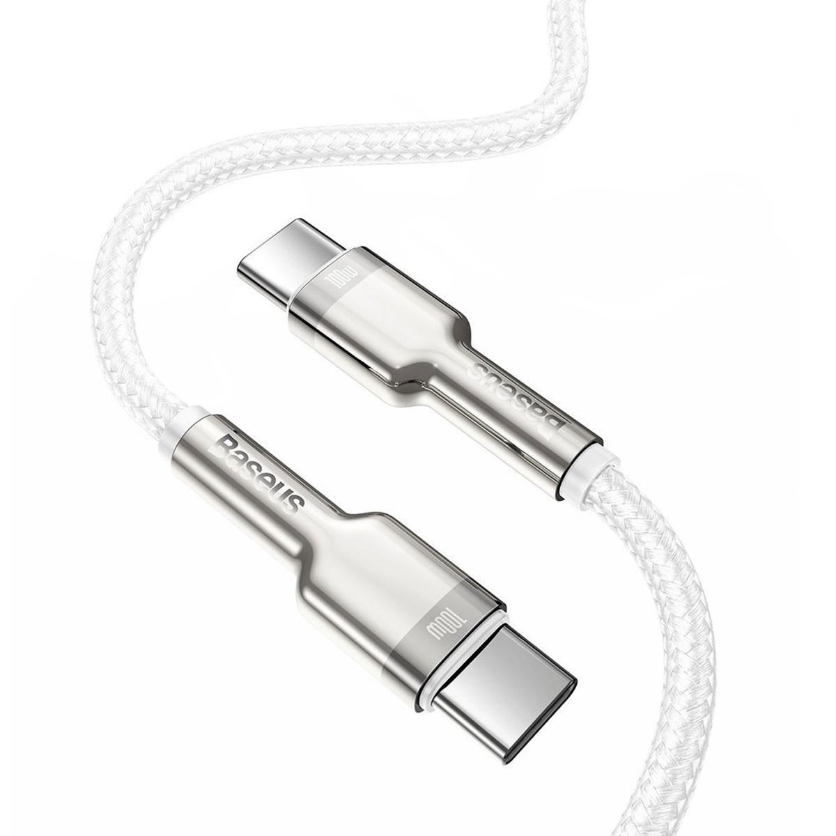 Cable USB-C blanco con marca Baseus. Conectores en ambos extremos. Fondo blanco.