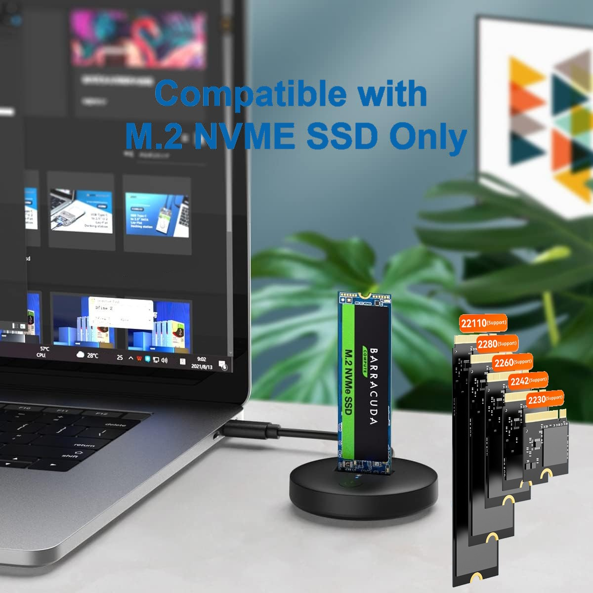 Portátil y unidad SSD en un soporte. Texto: Compatible con M.2 NVME SSD Only, varios módulos SSD.