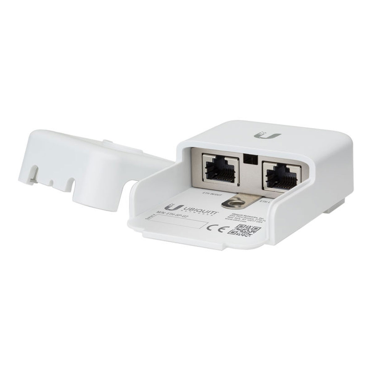 İki Ethernet portlu beyaz Ubiquiti cihazı. Kapak açık. Siyah portlar görünür. Beyaz arka plan.