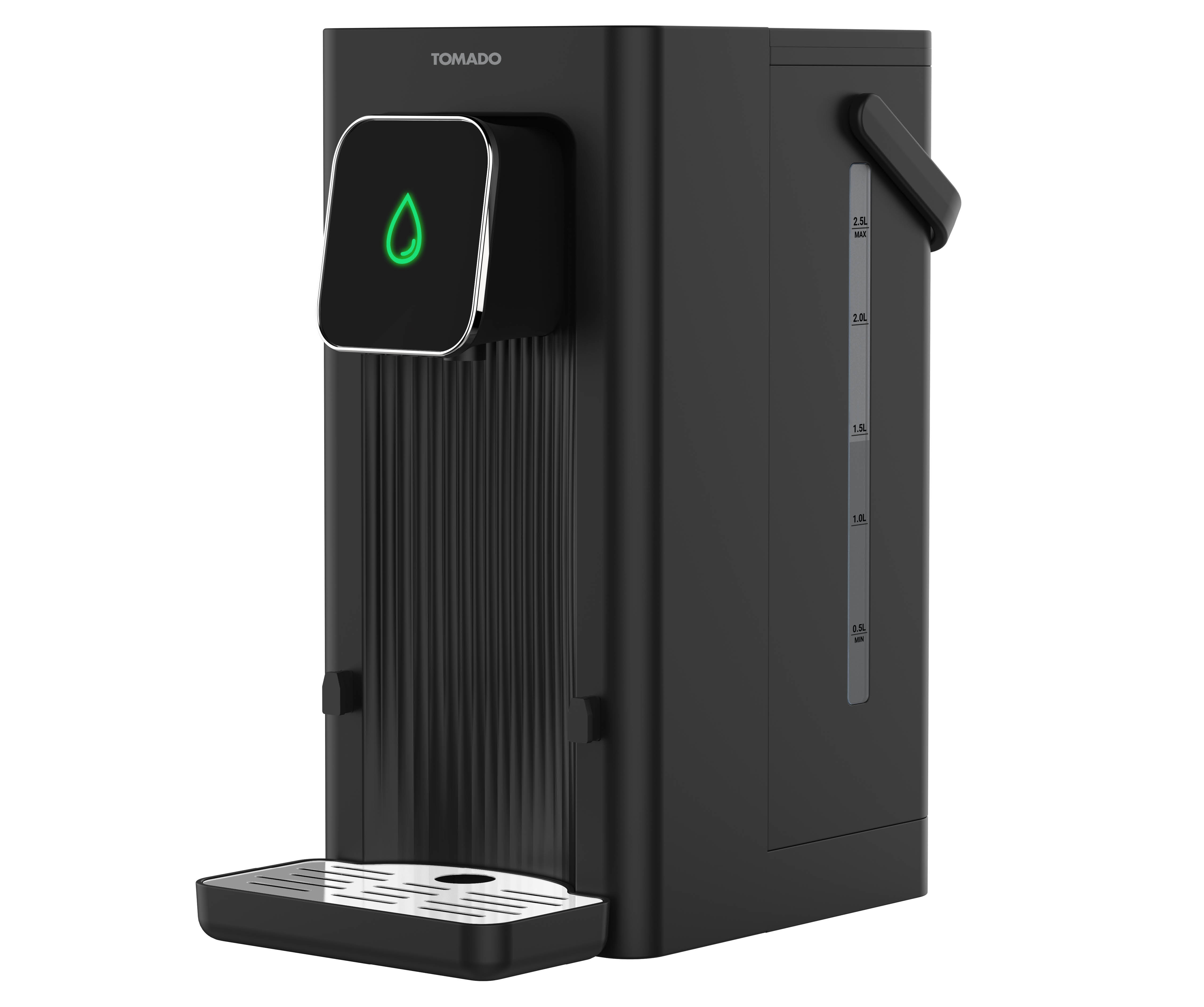 Zwarte waterdispenser met een groen licht. De merknaam is TOMADO. Dienblad ervoor.