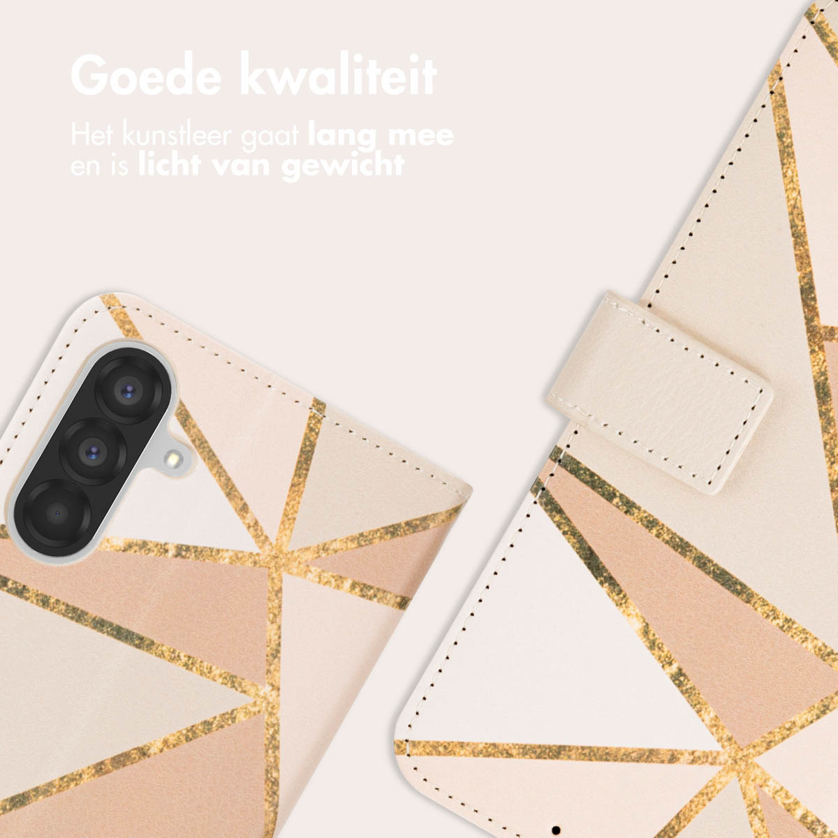 Close-up van telefoonhoesje met geometrisch ontwerp, lichtbeige en goudkleuren. Tekst in het Nederlands.