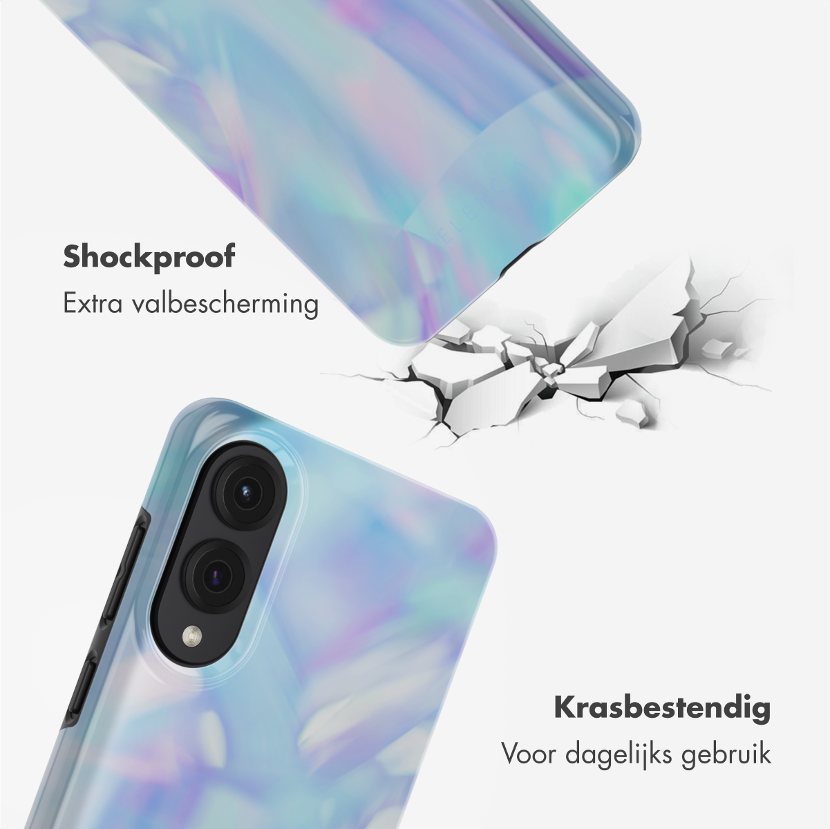 Telefoonhoesje wordt door een kracht geraakt. Hoesje is blauw en paars. Witte achtergrond.