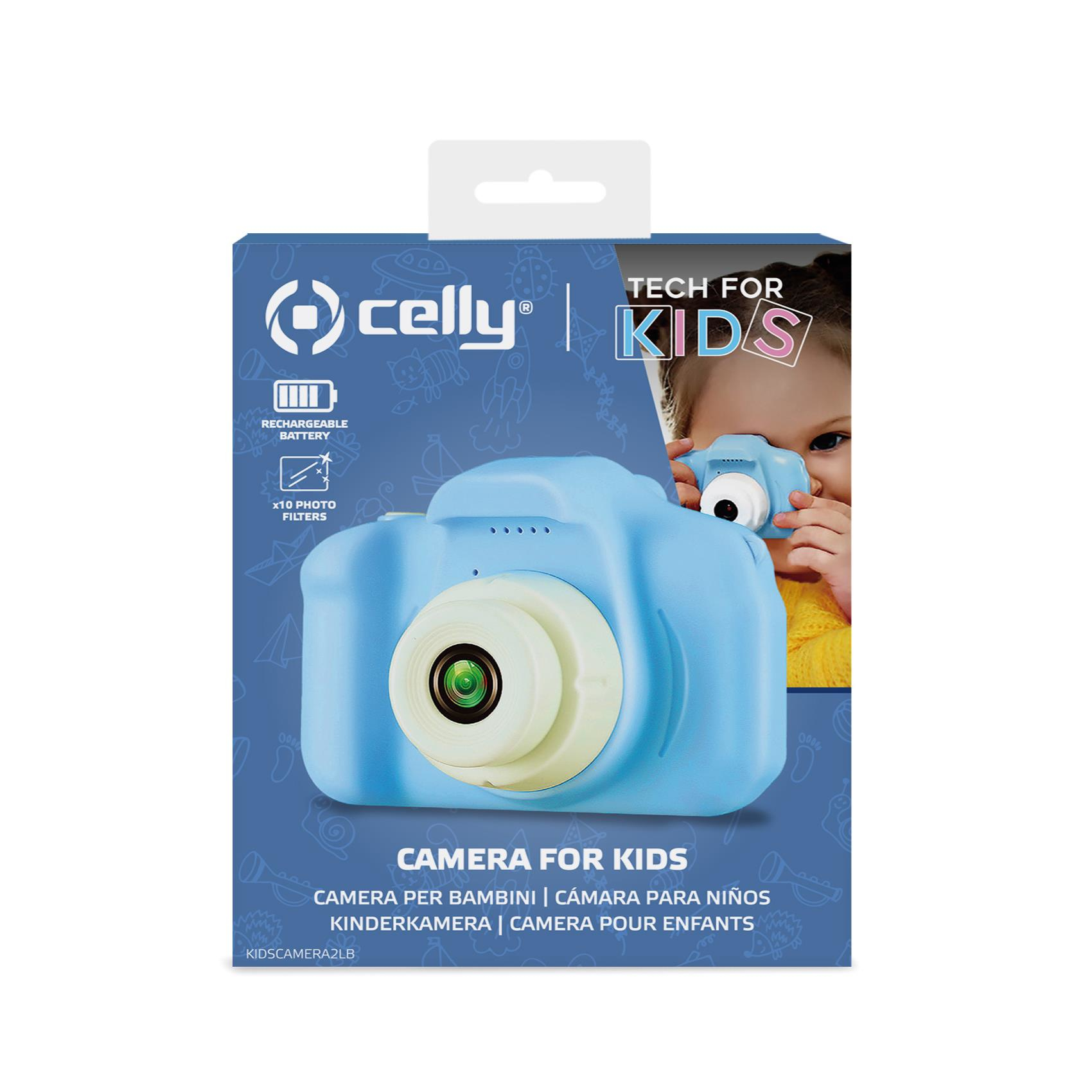 Cámara azul en caja para niños, imagen de una niña usando una cámara similar.