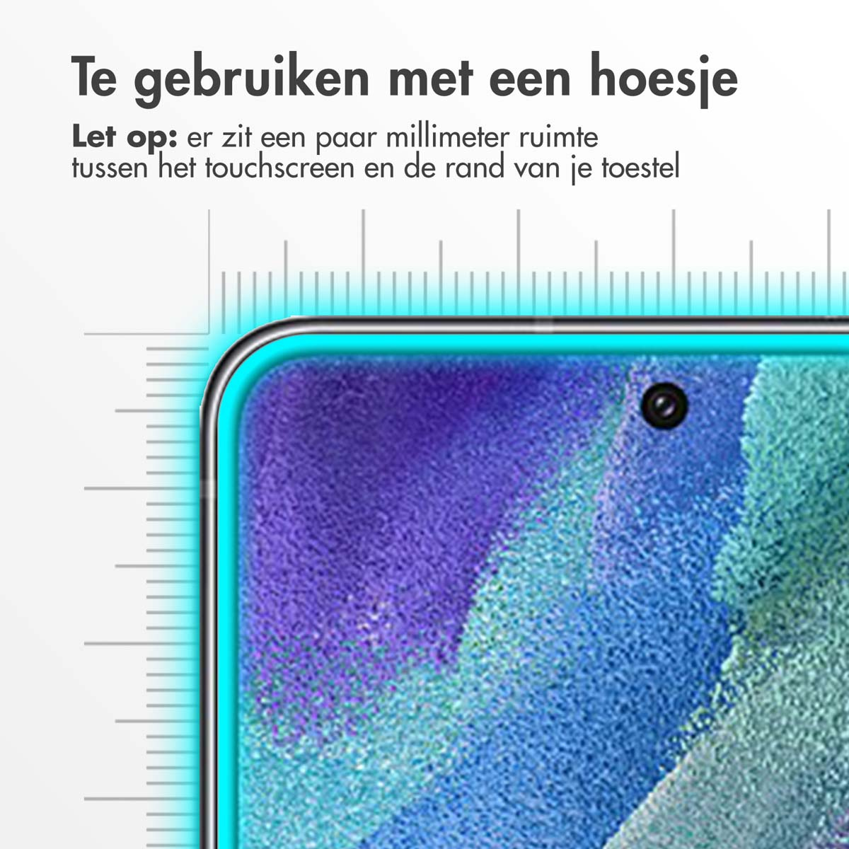 Schermo del telefono con protezione, un righello mostra lo spazio tra lo schermo e la custodia.