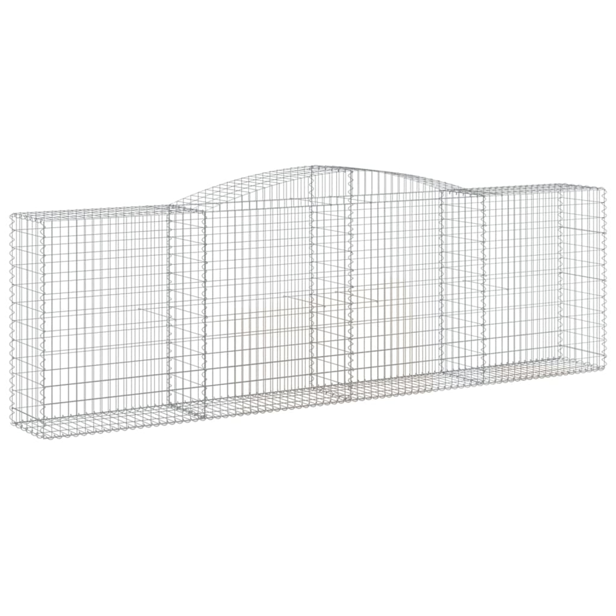 Metallische Gabionenwand, rechteckige Form, mit gewölbter Oberseite.
