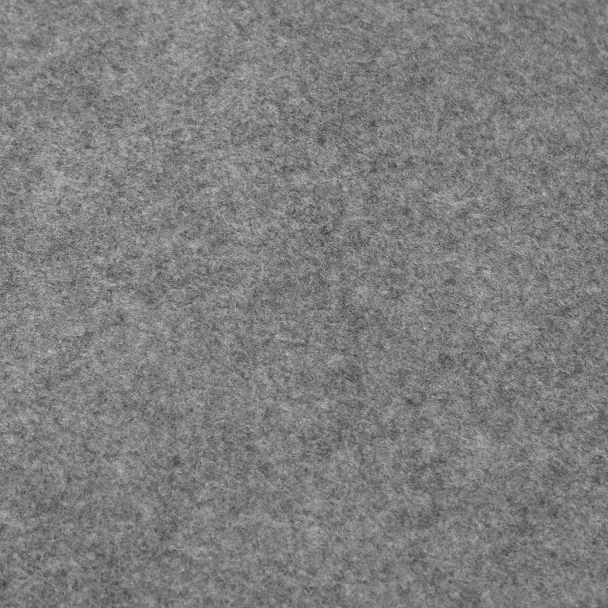 Grauer Stoffhintergrund mit Nahaufnahme-Textur.