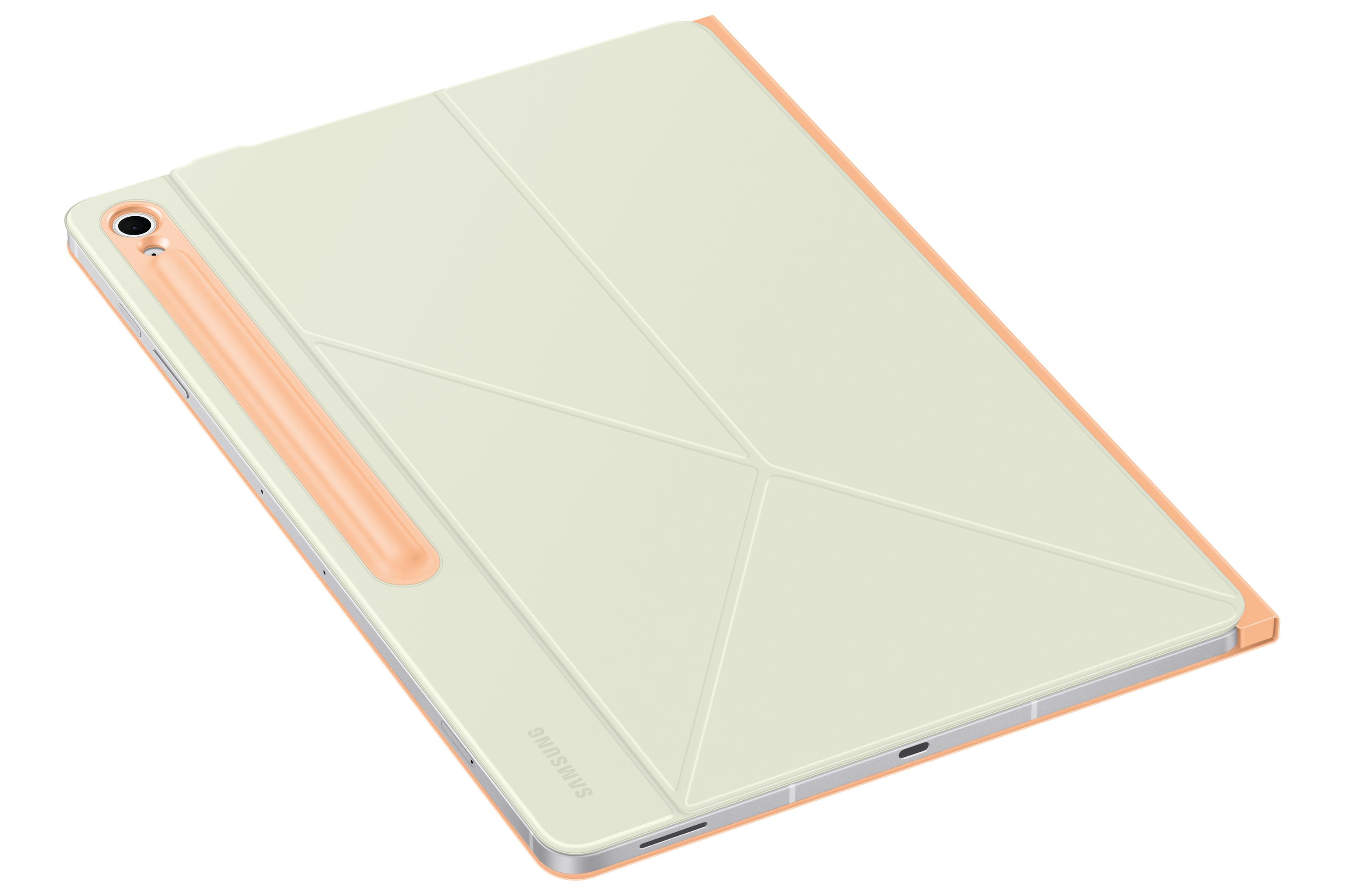 Tableta, vista superior. Funda verde claro con bolígrafo, fondo blanco.