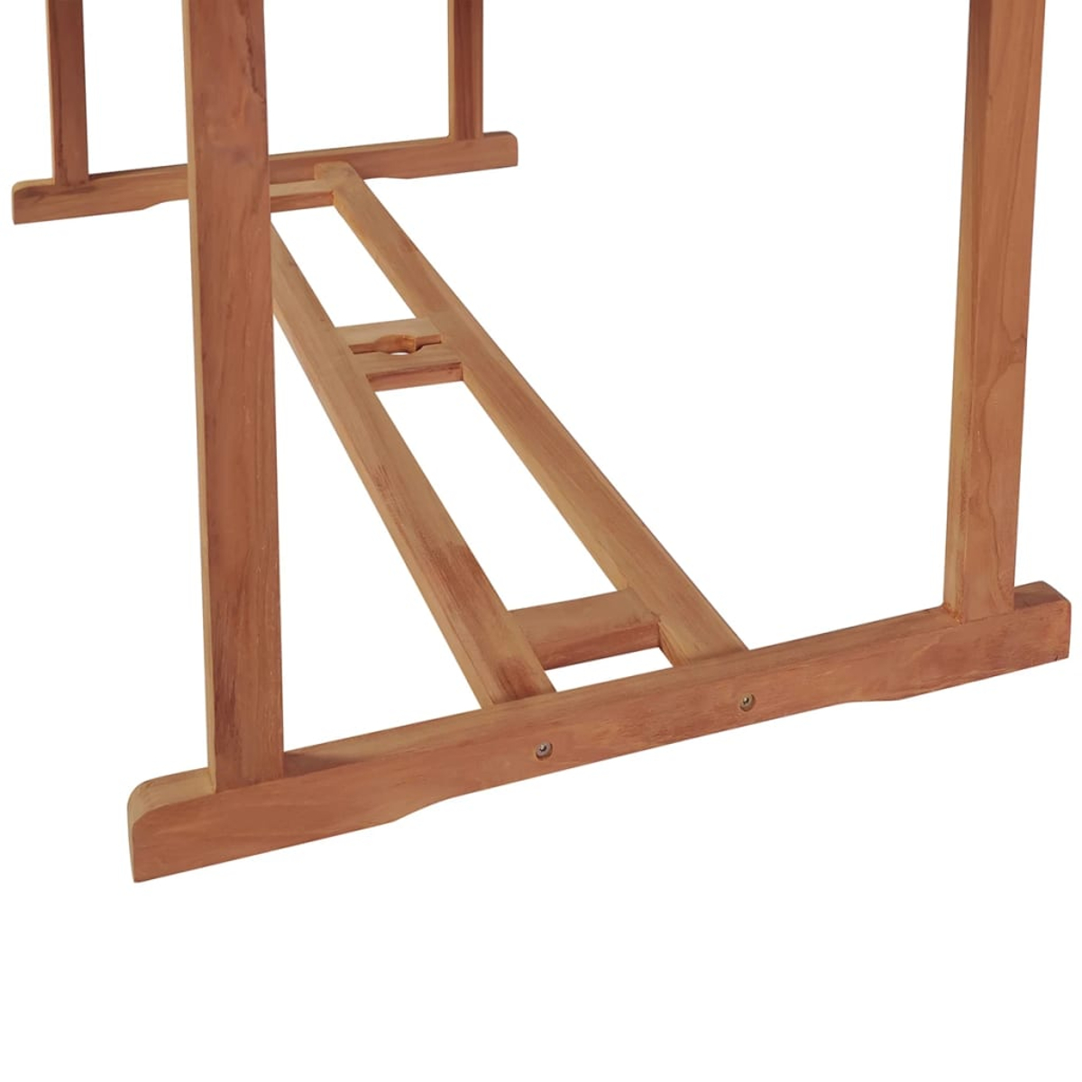 Nahaufnahme des Unterbaus eines Holztisches. Die Beine sind rechteckig, und es gibt einen Tragrahmen.