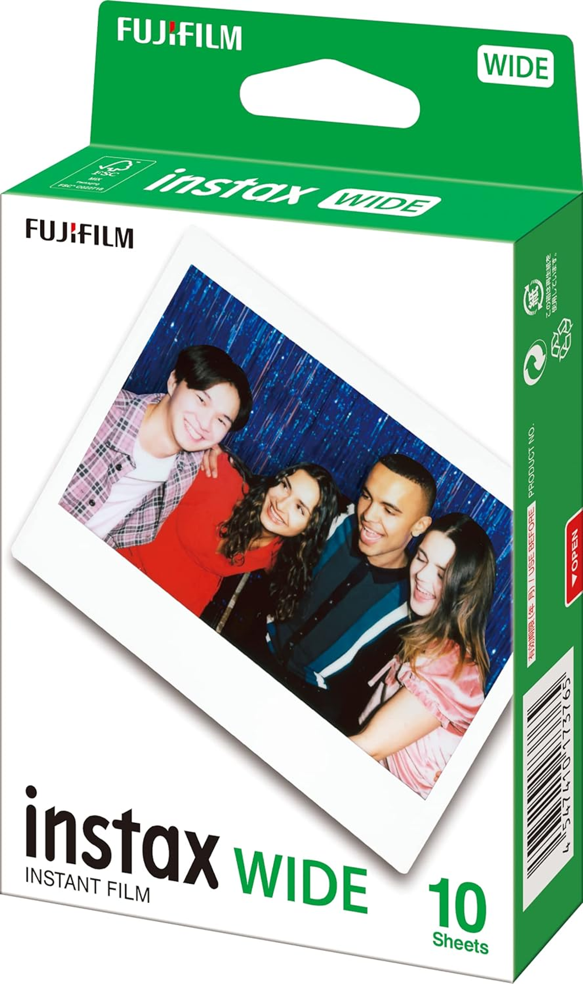 Una caja de película instantánea Instax Wide, con una foto de cuatro personas. La caja es verde y blanca.