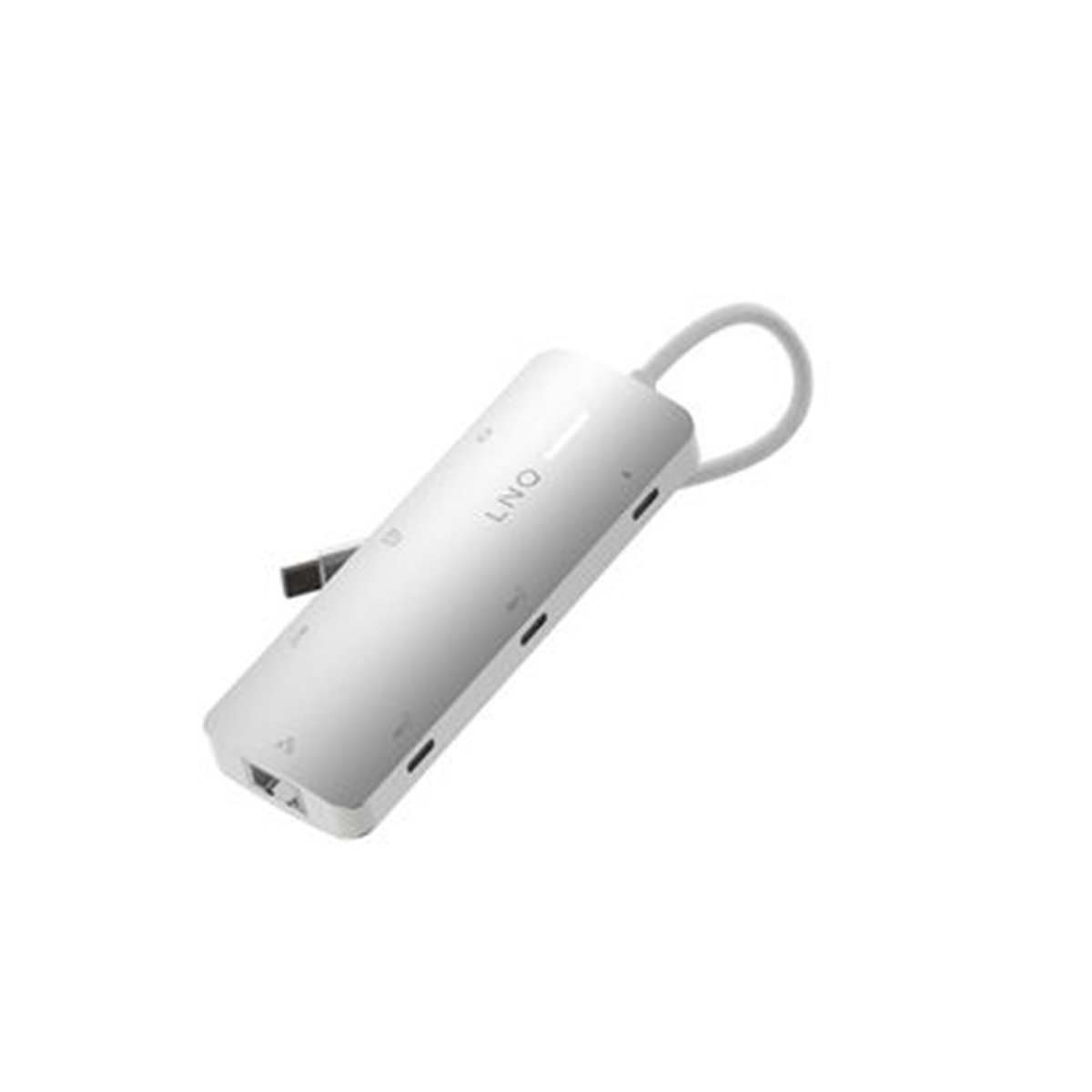 Hub USB-C argentato con cavo pendente. Le porte sono visibili sul lato. Sfondo bianco.