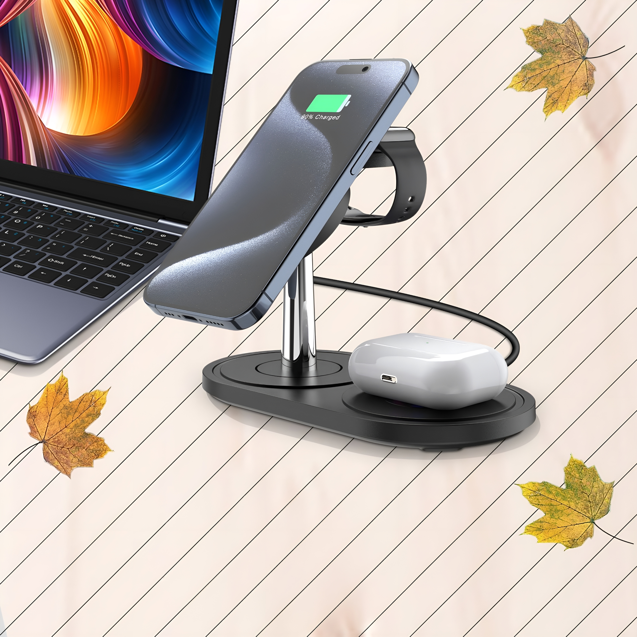 Schwarzer Ladeständer mit Telefon, Uhr und Ohrhörern. Herbstlaub.