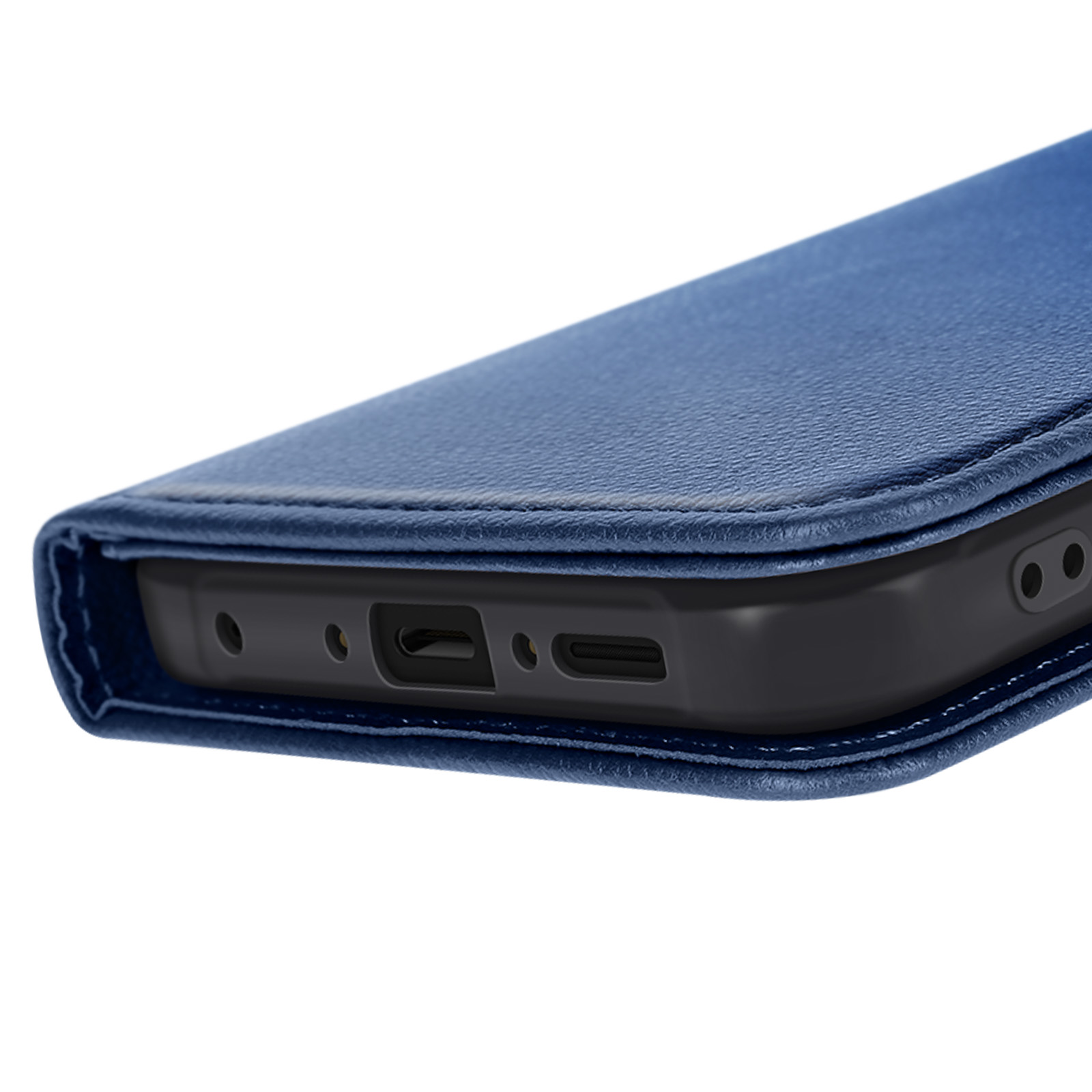 Coque de téléphone bleue. La coque est fermée. Le bas est visible avec les ports. Le fond est blanc.