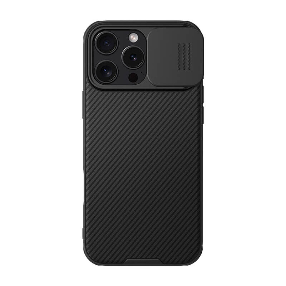 Coque de téléphone noire avec une texture. L'arrière a un cache pour l'appareil photo. La caméra a trois lentilles. L'étui est sur une surface blanche.