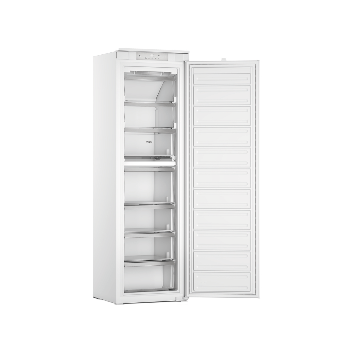 Congelatore Whirlpool bianco con porta aperta. Ripiani interni visibili, sfondo bianco.