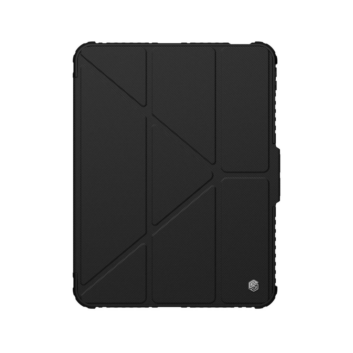 Una custodia per tablet nera con una superficie strutturata e un design geometrico. Lo sfondo è bianco.