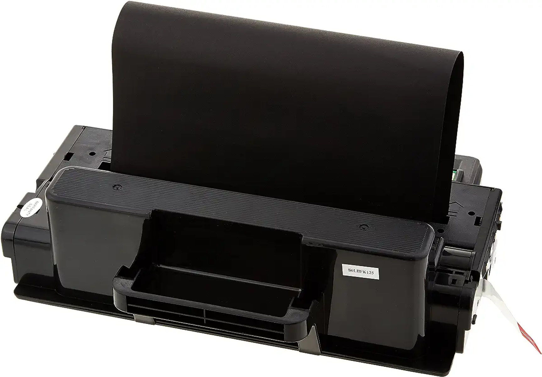 Wkład z tonerem z czarnym wałkiem i wychodzącym z niego czarnym papierem. Wkład jest czarny.