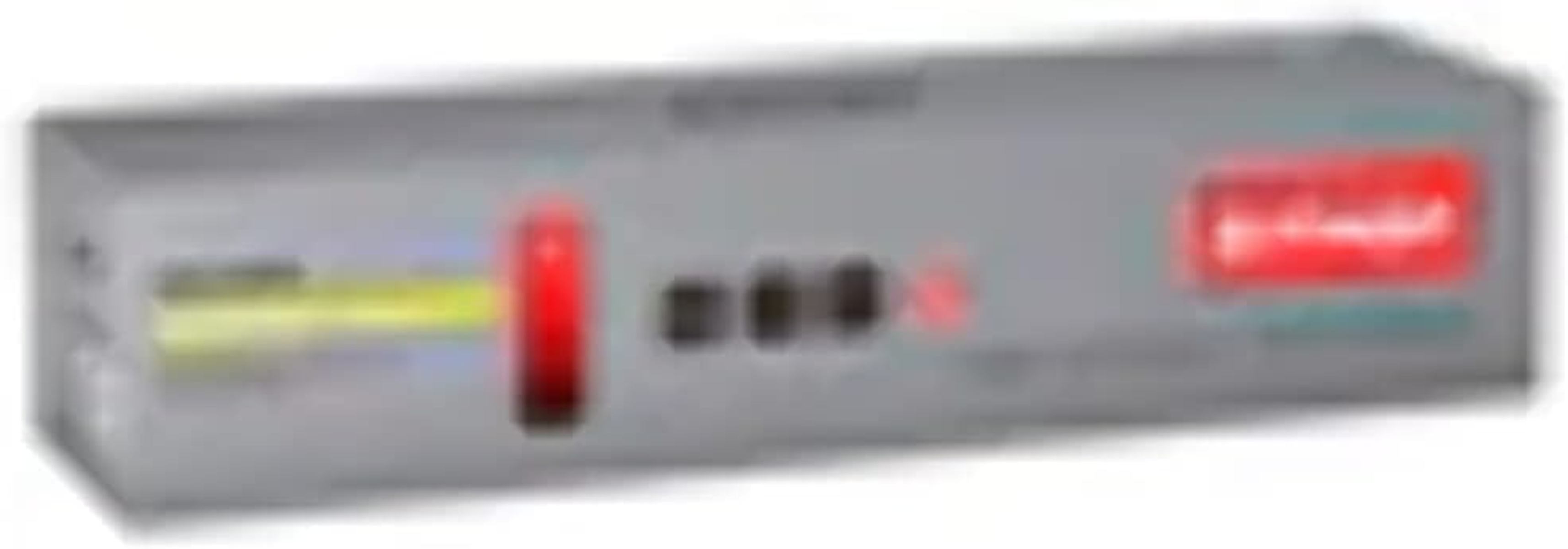 Szare pudełko z tekstem. Marka to Activejet. Pudełko to wkład z tonerem. Tekst jest rozmazany i trudny do odczytania.