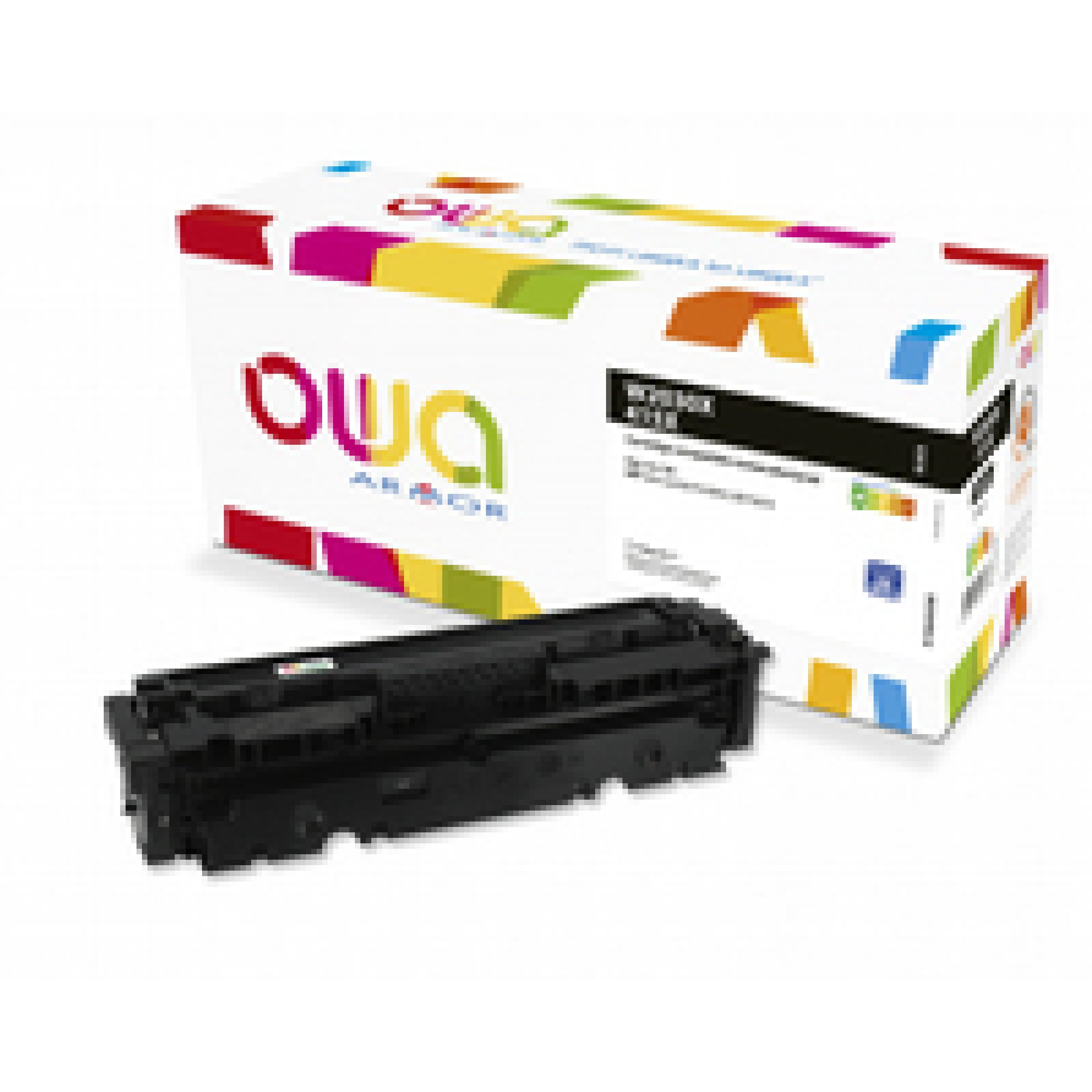 Cartuccia toner nera con scatola. La scatola dice cartuccia toner rigenerata.