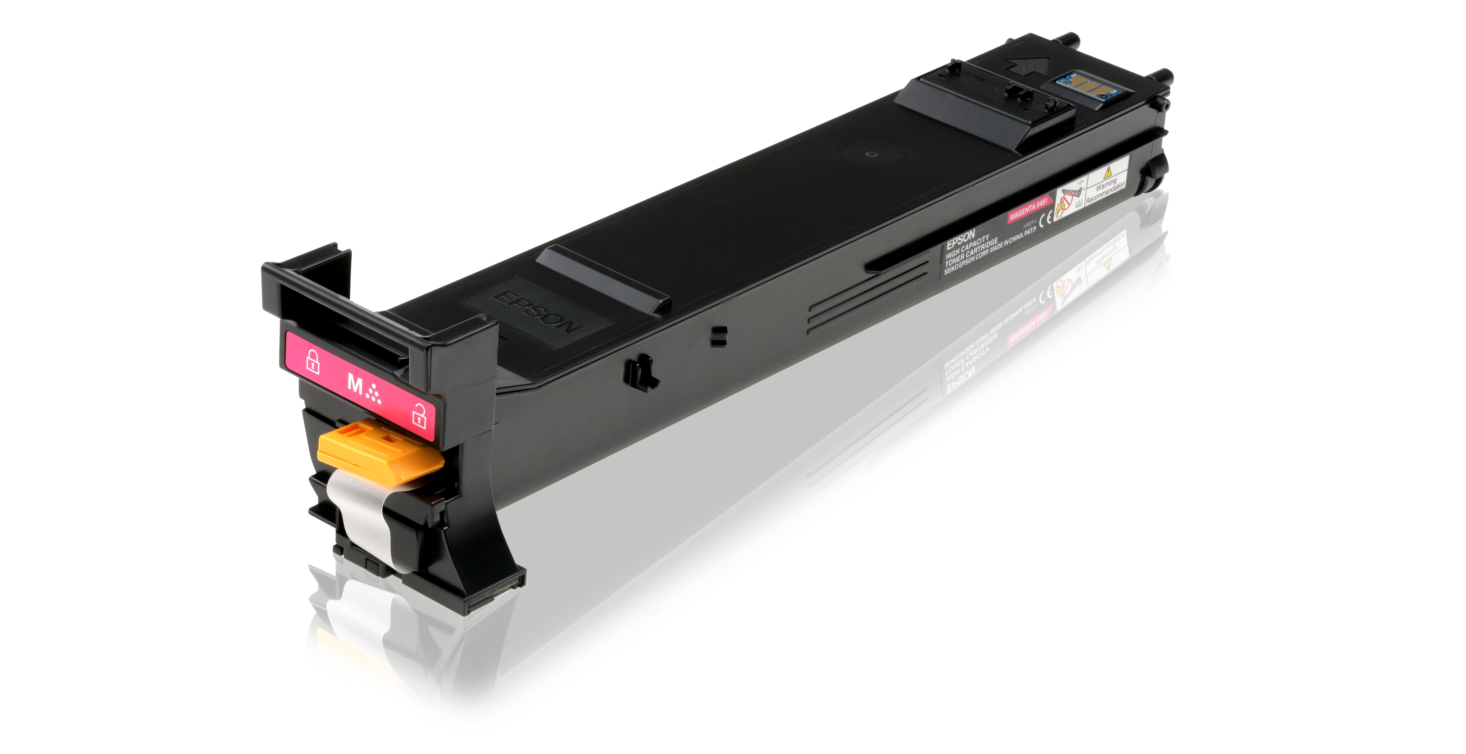 Cartuccia toner Epson nera con accenti rosa su superficie bianca riflettente.