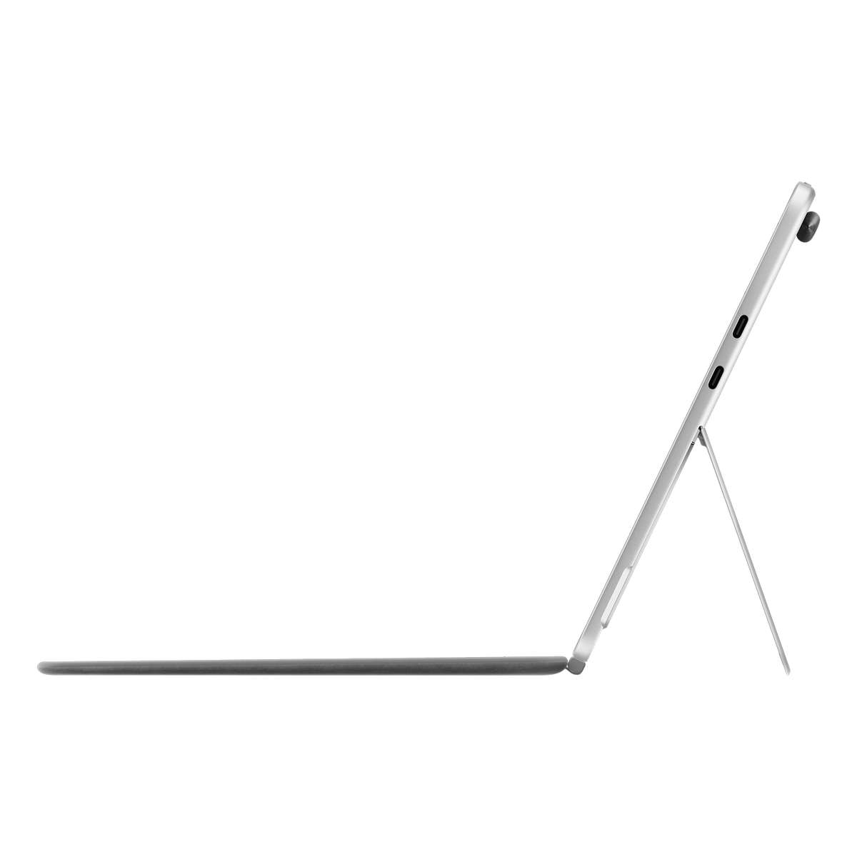 Laptop aperto, vista laterale, su sfondo nero. Colore argento. Tastiera visibile.