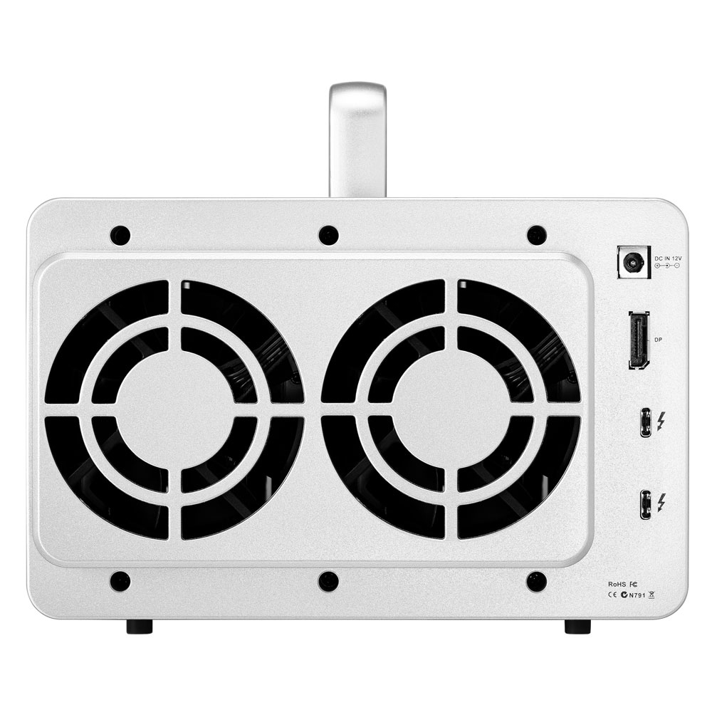 Retro di un dispositivo argentato con due ventole. Include porte e una maniglia.