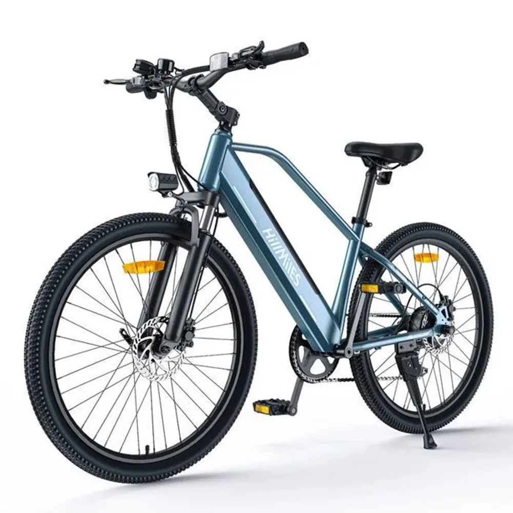 Una bicicletta Hillmies blu elettrico con pneumatici neri e luce anteriore, su sfondo bianco.