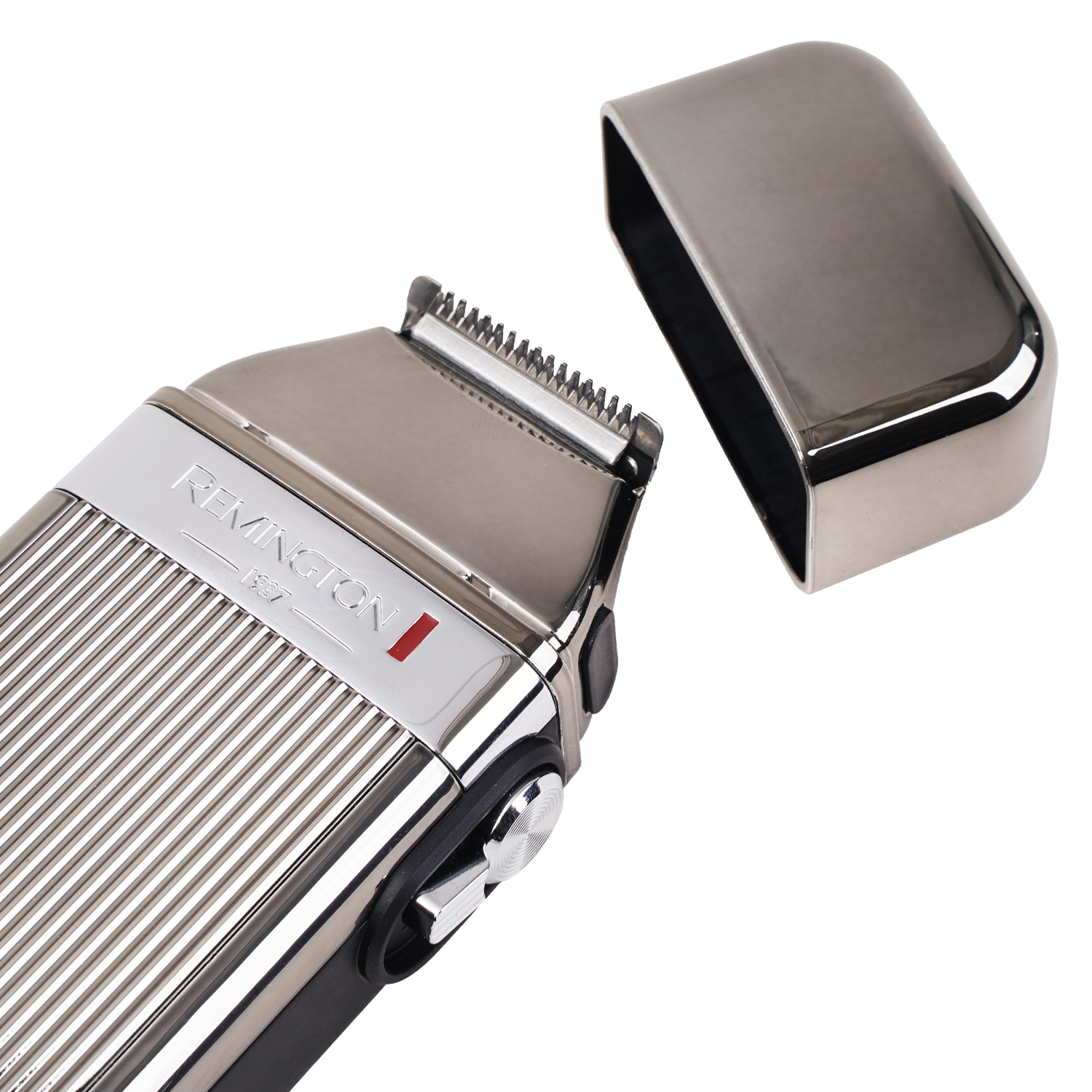 Remington-Rasierer, silber, geöffnet mit abgenommener Oberseite.