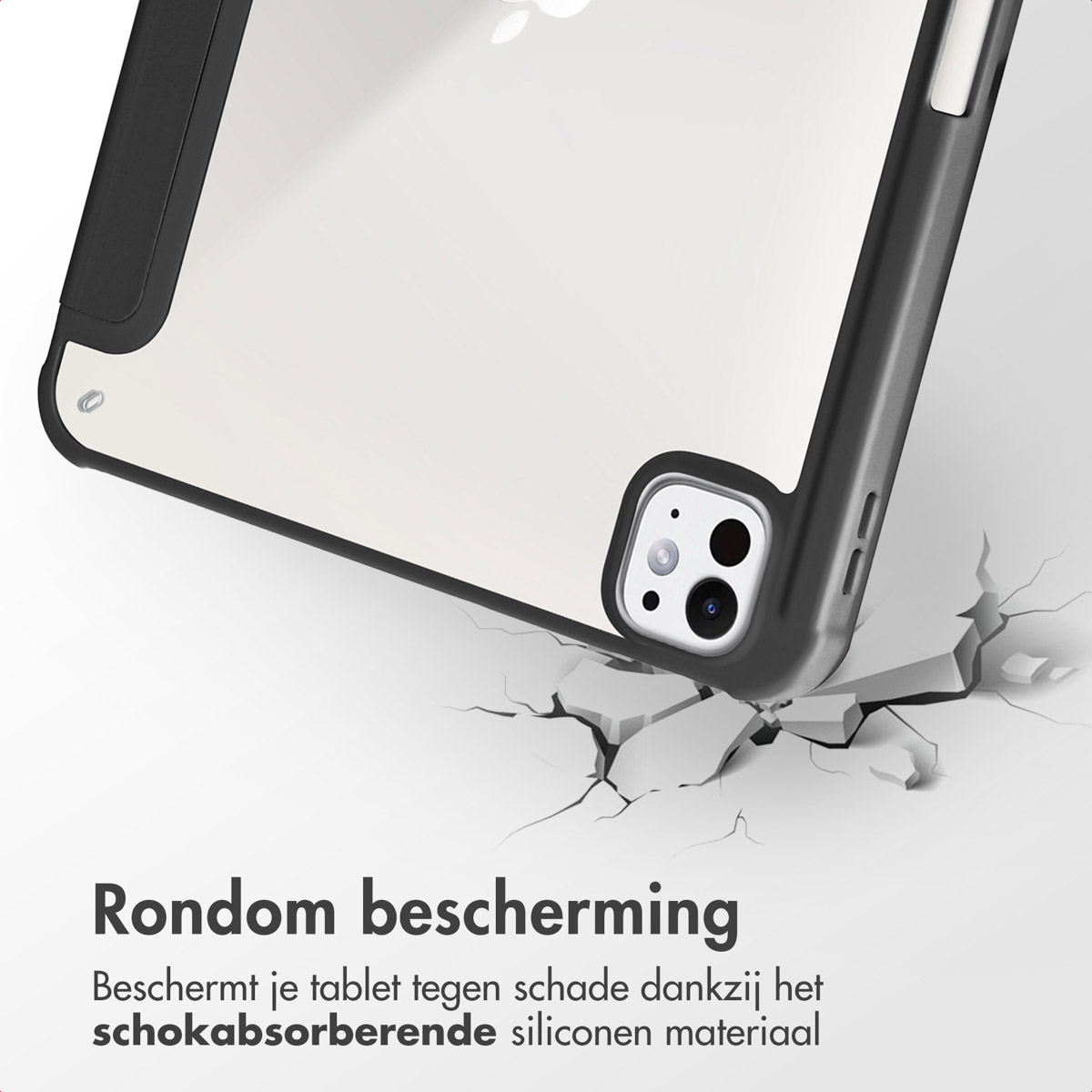 iPad-hoes met schade-effect op de vloer, beschermt het apparaat.