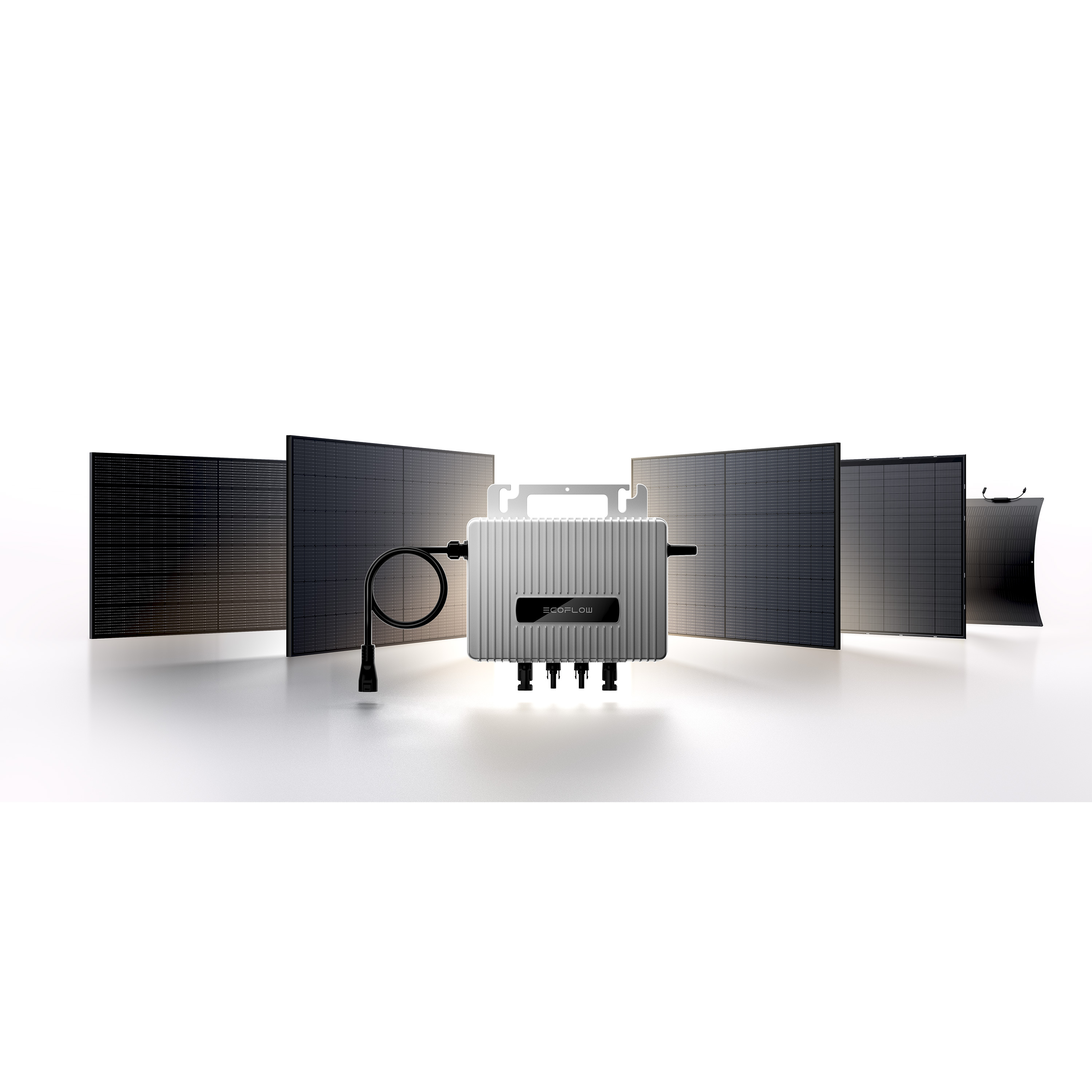 Conjunto de paneles solares con un inversor. Los paneles son negros, el inversor es plateado, fondo blanco.