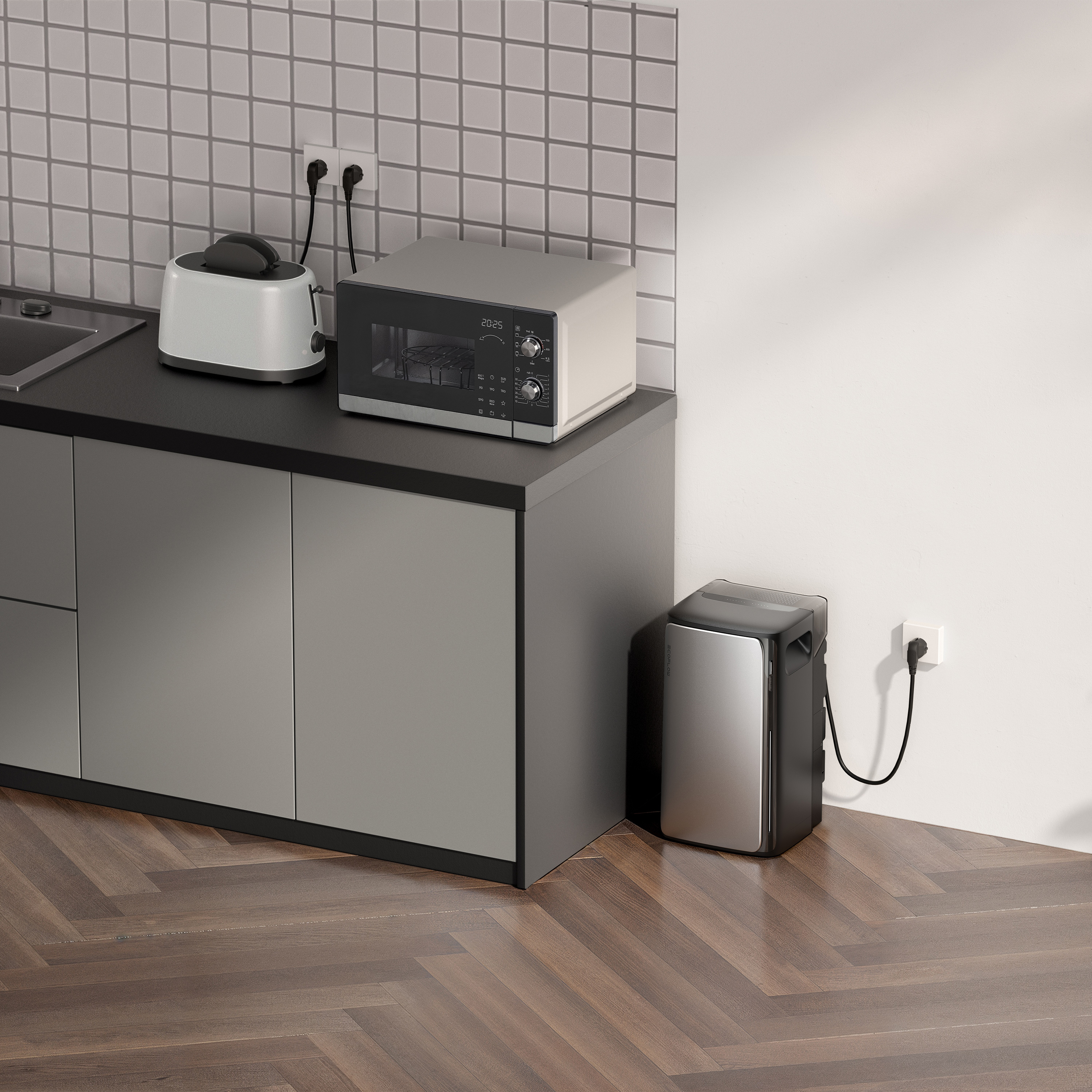 Eine Küche mit Mikrowelle, Toaster und Powerstation. Sie stehen auf einer Theke. Der Hintergrund ist gefliest.