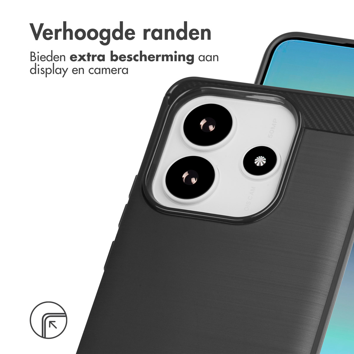 Gros plan d'une coque noire texturée et d'un module caméra à trois lentilles.