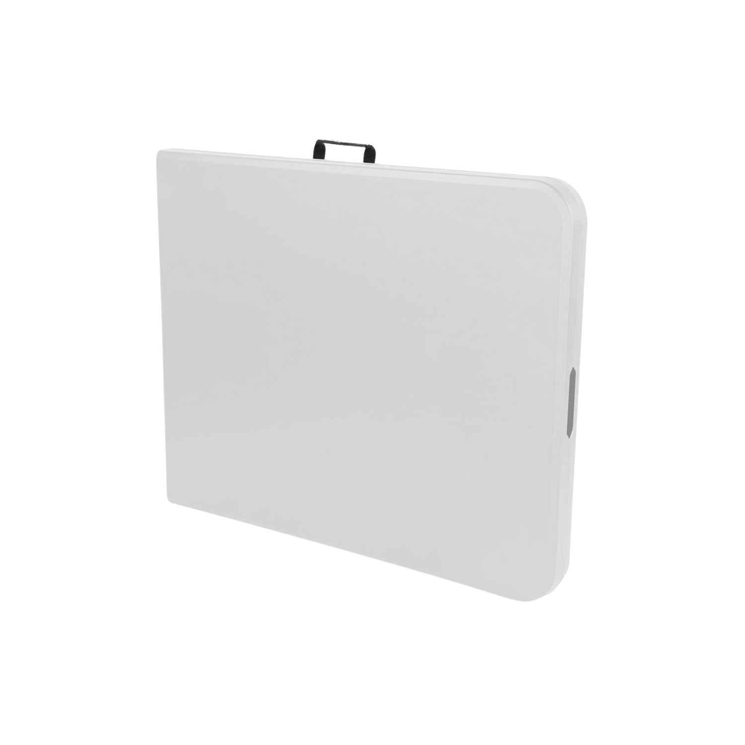 Una mesa blanca plegada con un asa negra sobre un fondo blanco, ligeramente inclinada.