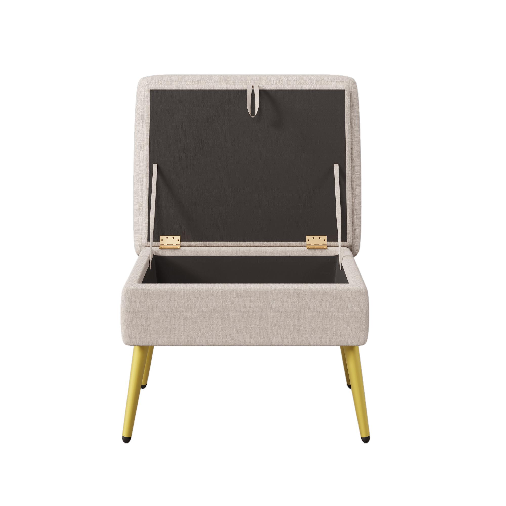 Beige gepolsterte Aufbewahrungsbank mit goldenen Beinen, geöffnet, um den Innenraum freizugeben.