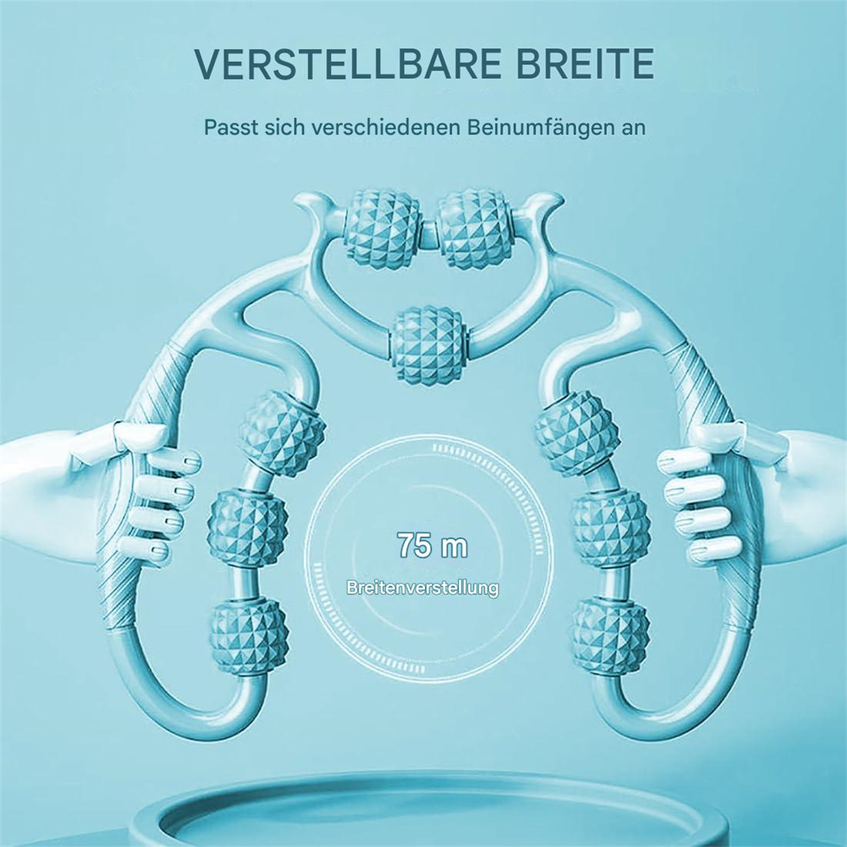 Blaues Massagegerät mit Rollen, gehalten von Händen, vor blauem Hintergrund, mit Text.