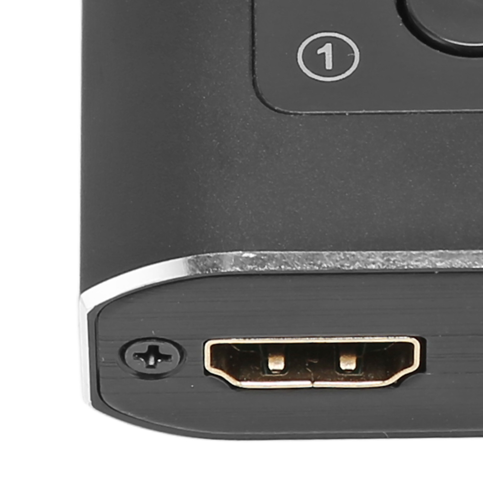 Nahaufnahme eines schwarzen Geräts mit einem HDMI-Anschluss und der Nummer 1.