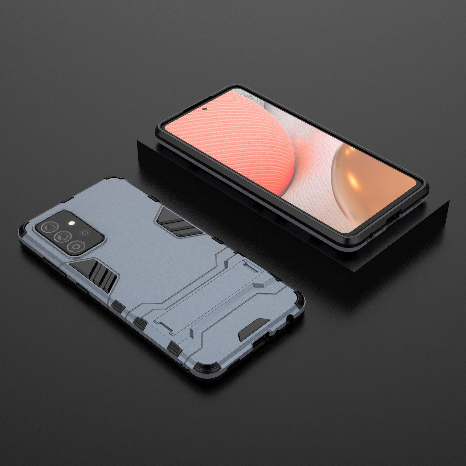 Una funda de teléfono con un teléfono sobre una superficie negra. La funda es gris.