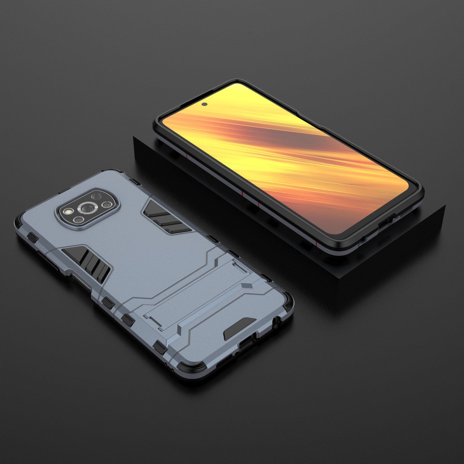 Dos fundas grises para teléfono con un teléfono con borde negro y pantalla.