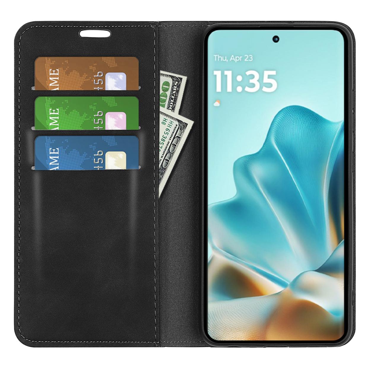 Un étui de téléphone noir ouvert, montrant un téléphone, des cartes et de l'argent. Date et heure visibles.