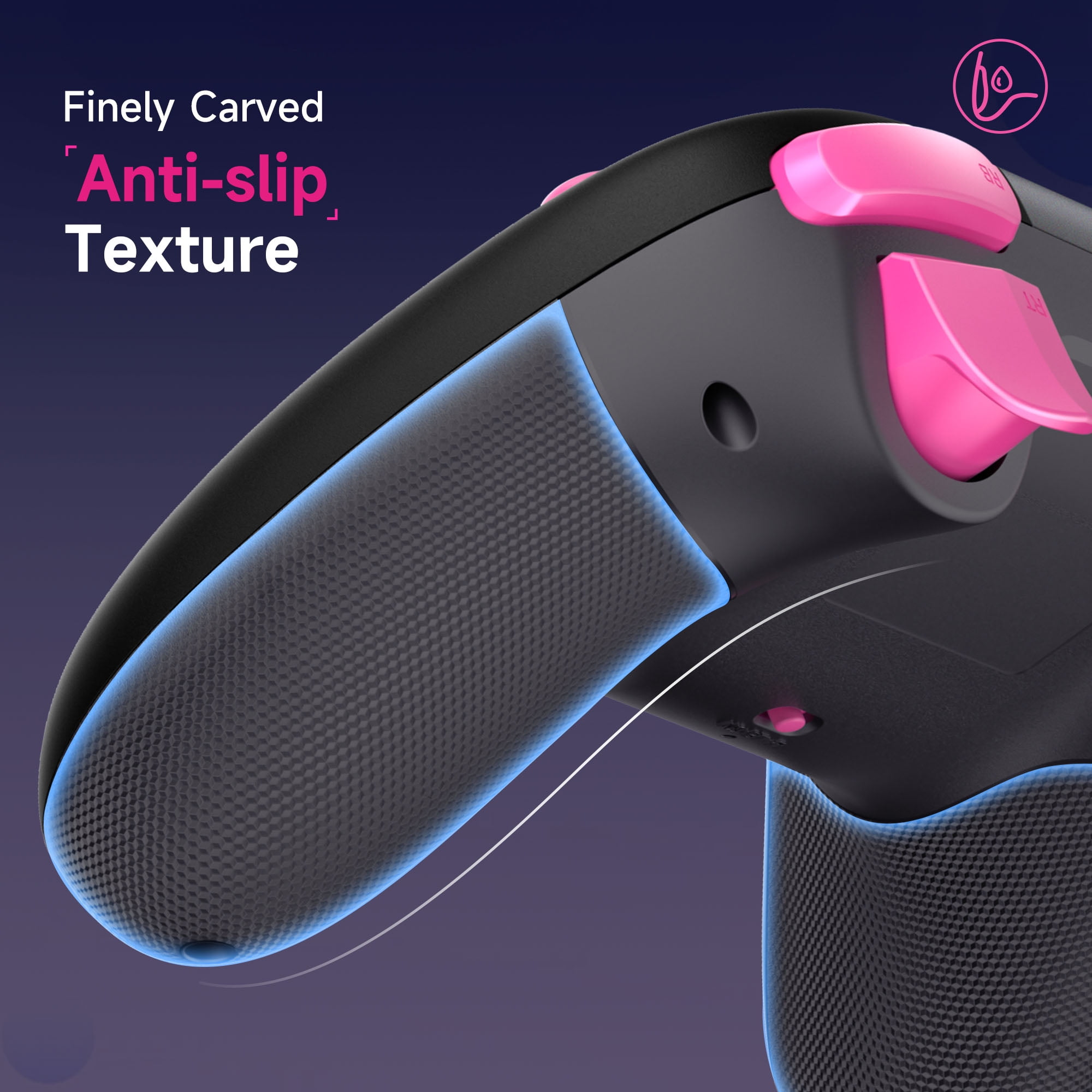 Nahaufnahme eines schwarzen Controllers mit rosa Knöpfen, der eine Anti-Rutsch-Textur und Design zeigt.