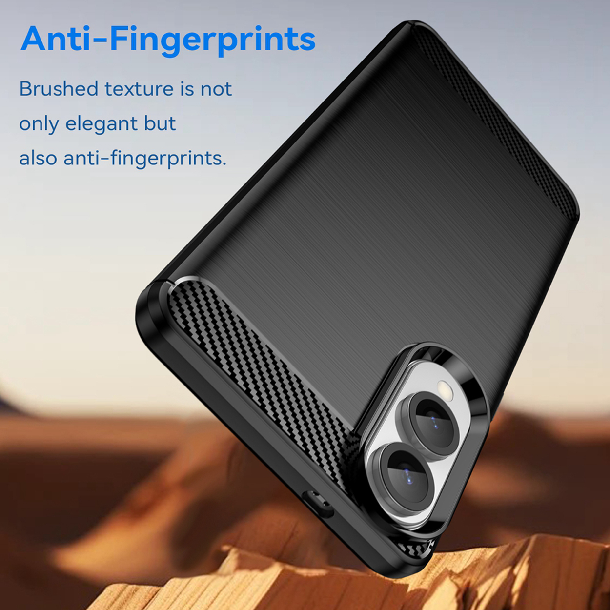 Zwarte telefoonhoes met een getextureerde achterkant, die een telefoon met twee camera's toont.