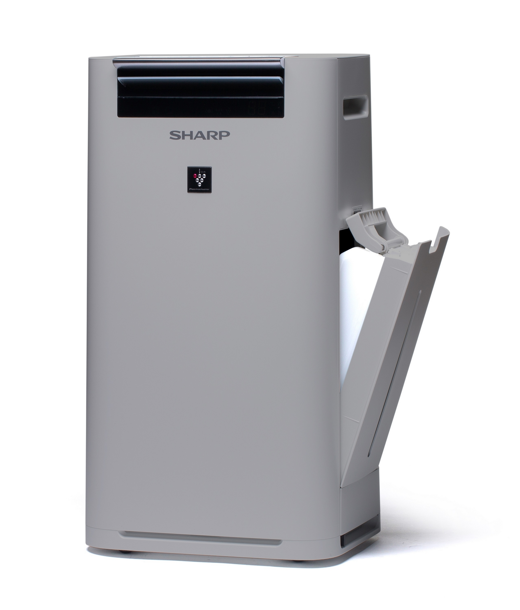 Oczyszczacz powietrza Sharp z otwartym panelem odsłaniającym filtr. Białe tło.