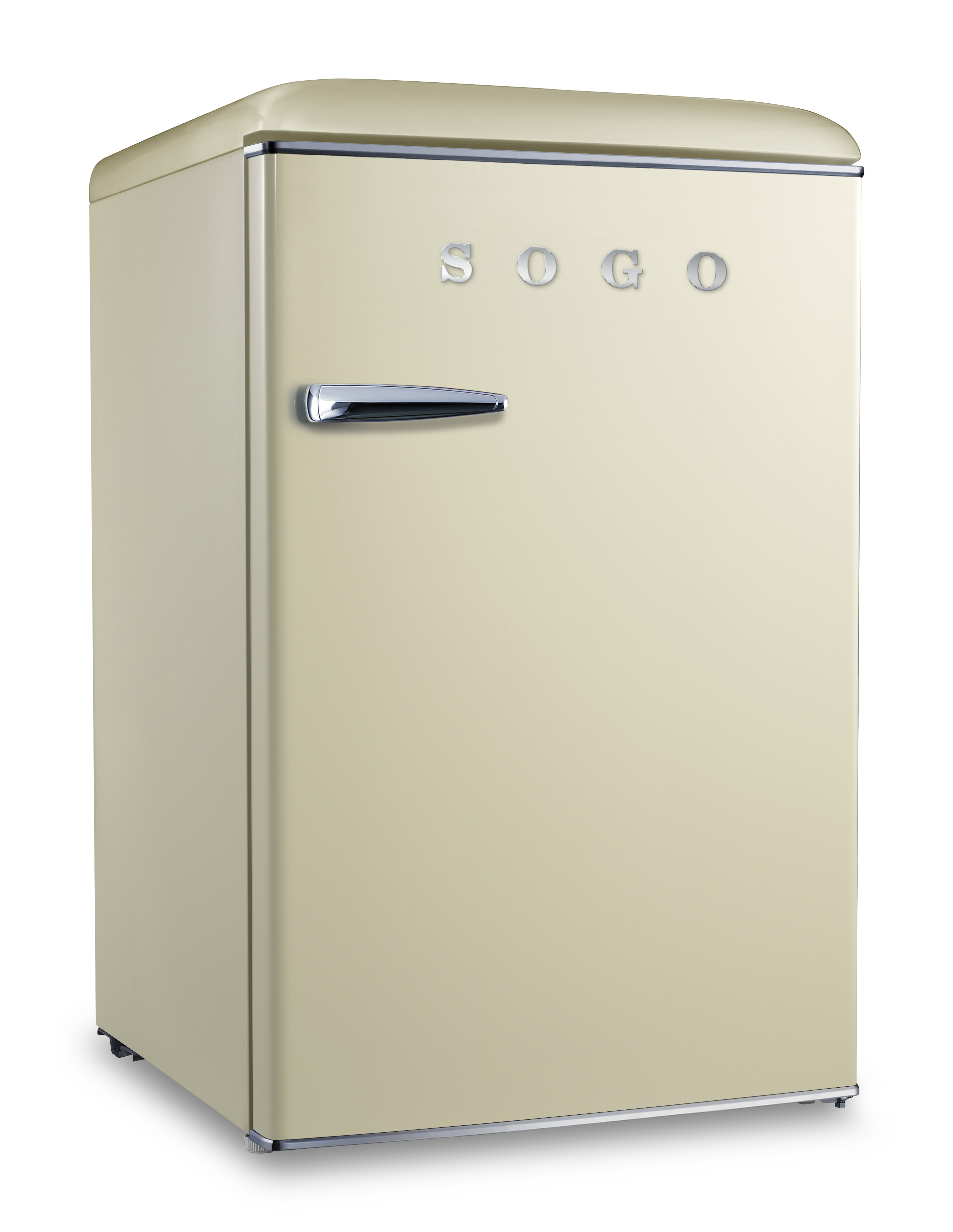 Refrigerador beige retro con nombre SOGO, manija plateada.