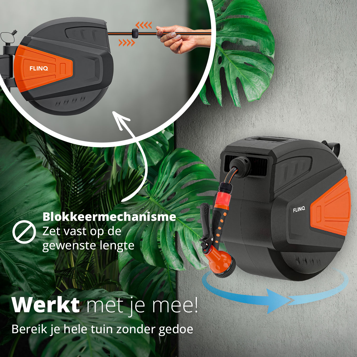 Schwarze und orangefarbene Gartenschlauchrolle mit Schlauch und Sprühdüse. Grüne Blätter im Hintergrund.
