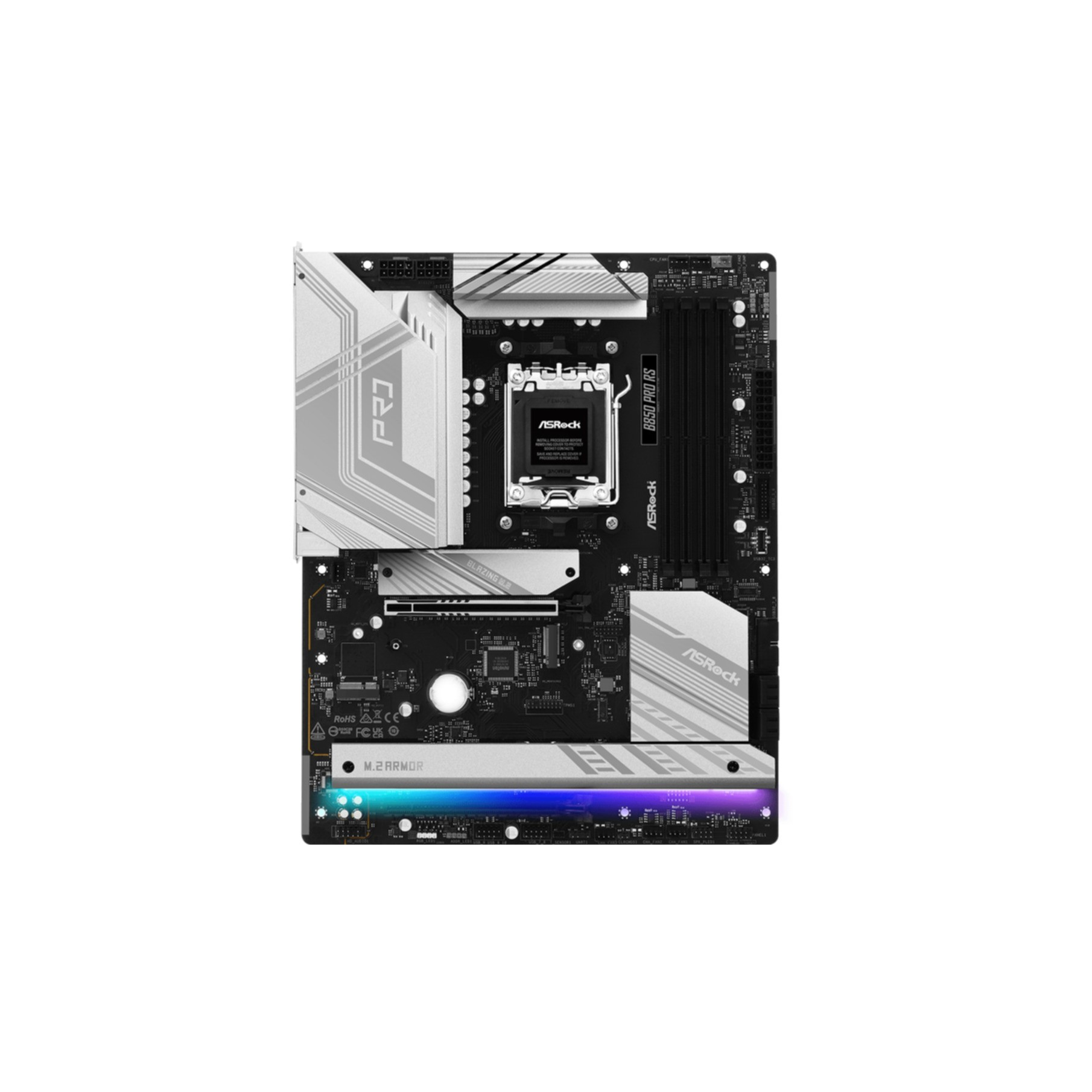 Czarna i srebrna płyta główna z wieloma portami. Na białym tle.